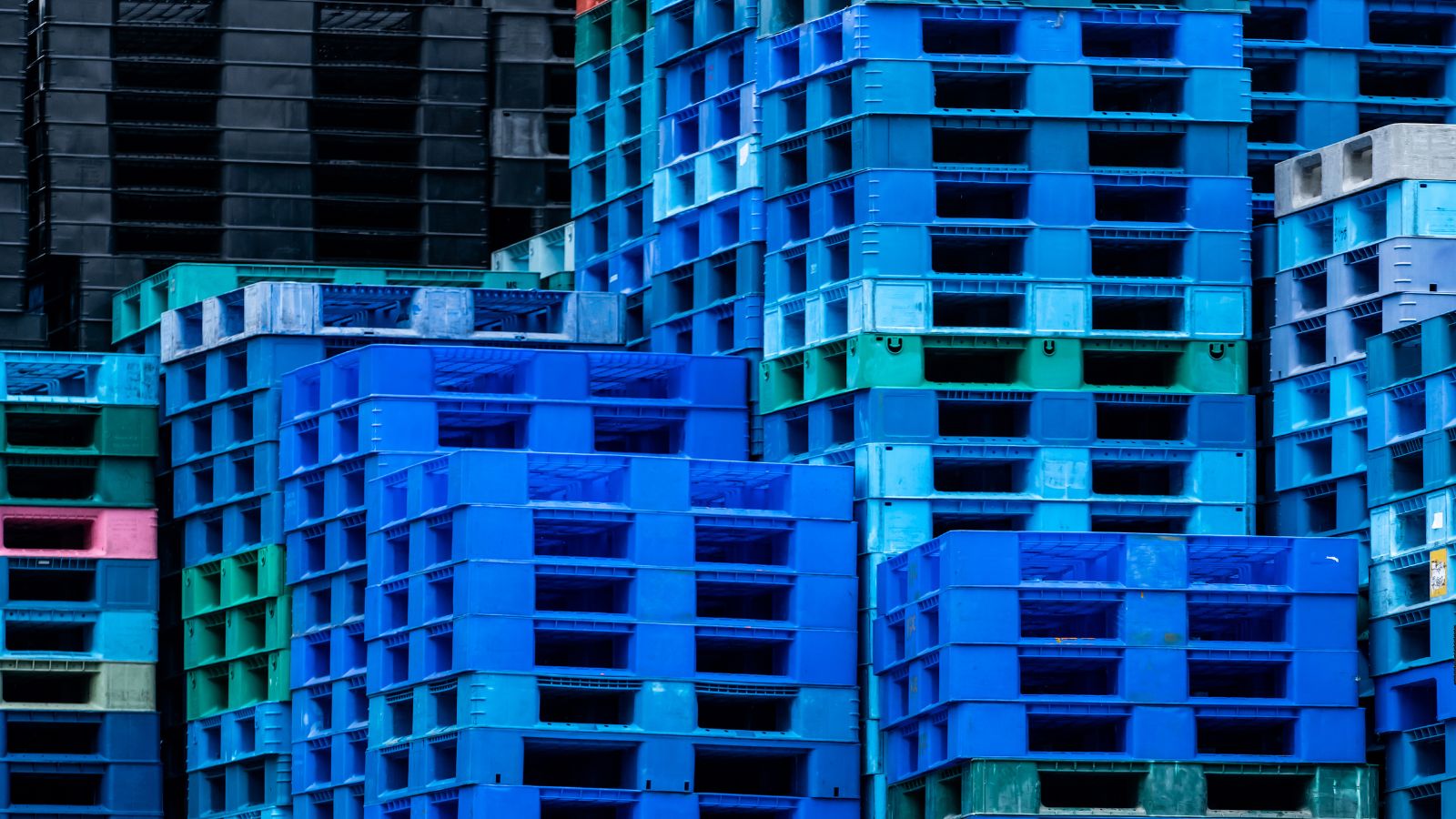 Thu Mua Pallet Nhựa Là Gì?