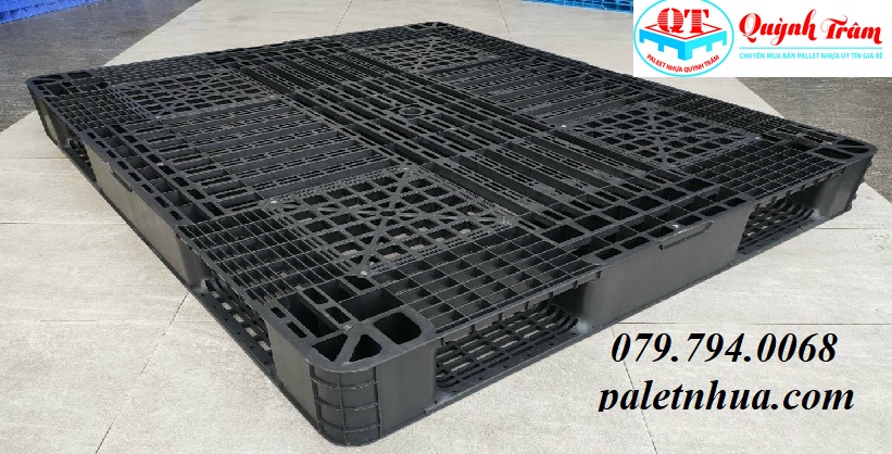 pallet nhựa lót sàn