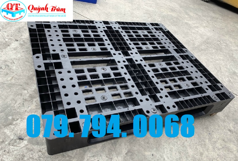 cty bán pallet nhựa Định Quán.